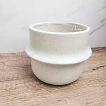 Load image into Gallery viewer, The Leaferie Tane white ceramic pot.