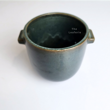 Load image into Gallery viewer, The Leaferie Marcel black flowerpot. ceramic material
