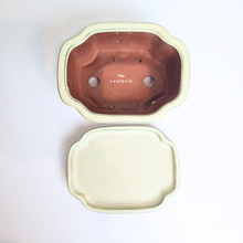 Load image into Gallery viewer, The Leaferie Bonsai pot Series 40. comes with matching tray.