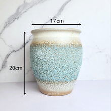Load image into Gallery viewer, The Leaferie Anika Big pot. 2 designs ceramic pot