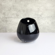 Load image into Gallery viewer, The Leaferie Aya Wall Hanging Pot. 3 colours. white, pink and black ceramic pots. black pot