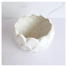 Load image into Gallery viewer, Nalya Heart-shaped ceramic planter with scalloped edge on a light background, featuring the LEAFERIE brand.