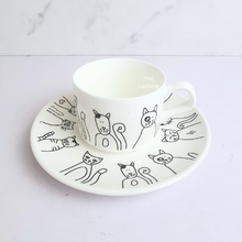Load image into Gallery viewer, the Leaferie olivier series 5 . coffee cup and mug cat motif