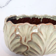 Load image into Gallery viewer, The Leaferie Jokinen Shallow flowerpot.ceramic materia