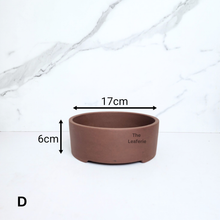 Load image into Gallery viewer, The Leaferie Reimi Bonsai Pot (Series 4) round zisha material. 4 sizes