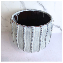 Load image into Gallery viewer, Ruona Flowerpot