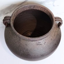 Load image into Gallery viewer, The Leaferie Artemis Flowerpot. Dark colour with gold trims and handle