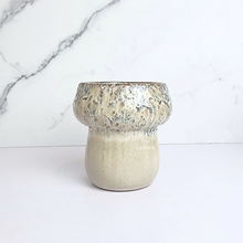 Load image into Gallery viewer, The Leaferie Miso mushroom pot. ceramic material
