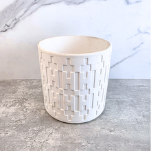 Load image into Gallery viewer, Baudin Flowerpot