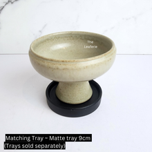 Load image into Gallery viewer, The Leaferie Jaxon Flowerpot. ceramic fruit bowl pot
