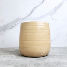 Load image into Gallery viewer, The Leaferie Noa ceramic pot. beige colour