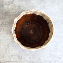 Load image into Gallery viewer, Imogen Flowerpot