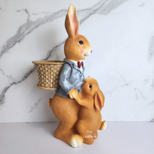Load image into Gallery viewer, The Leaferie Cossima bunny rabbit flowerpot