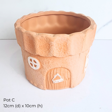 Load image into Gallery viewer, The Leaferie AS-IS Jan 25 . 9 new flowerpots