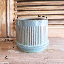 Load image into Gallery viewer, Savoy Flowerpot