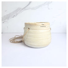 Load image into Gallery viewer, Lyon Hanging Flowerpot (Series 17)