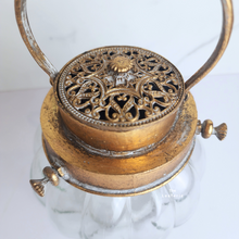 Load image into Gallery viewer, Jihan Table Lamp. made from glass and metal