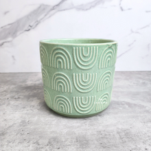Load image into Gallery viewer, The Leaferie Dagan green flowerpot. ceramic material