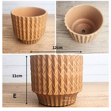 Load image into Gallery viewer, Mini Flowerpots (Series 7) 10cm
