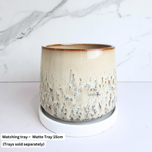 Load image into Gallery viewer, The leaferie Eggum beige ceramic pot