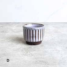 Load image into Gallery viewer, The Leafeie Bonsai series 78 small petit ceramic pot. 4 colours