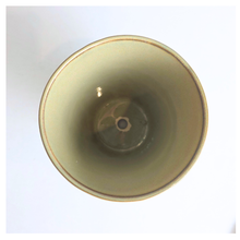 Load image into Gallery viewer, Vionna Flowerpot