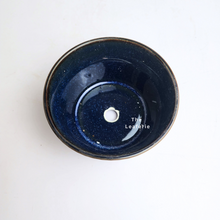 Load image into Gallery viewer, The Leaferie Zaira glossy ceramic blue tray