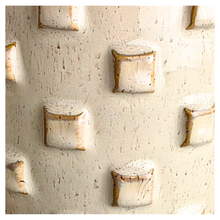 Load image into Gallery viewer, The Leaferie Enzo flowerpot. ceramic beige pot