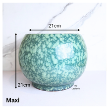 Load image into Gallery viewer, Avalon Flowerpot (2 sizes)