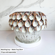 Load image into Gallery viewer, The Leaferie Handmade SMEG FLowerpot. ceramic material