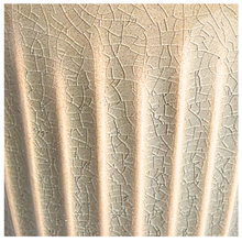 Load image into Gallery viewer, Leaferie Palma beige ceramic flowerpot