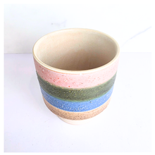 Load image into Gallery viewer, Tetra Flowerpot