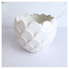 Load image into Gallery viewer, Nalya Heart-shaped ceramic planter with scalloped edge on a light background, featuring the LEAFERIE brand.