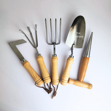 Load image into Gallery viewer, The Leaferie Stainless steel gardening tool