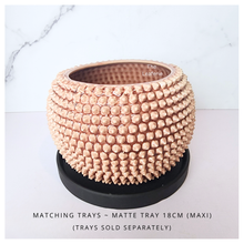 Load image into Gallery viewer, Shiloh Flowerpot (2 sizes)