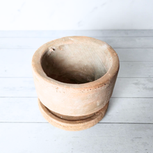 Load image into Gallery viewer, Pascale Flowerpot (2 sizes)