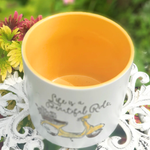 Load image into Gallery viewer, Scoot Flowerpot