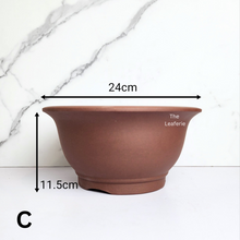 Load image into Gallery viewer, The Leaferie Bonsai Series 52. 3 sizes, zisha pots.