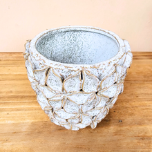 Load image into Gallery viewer, Handmade Bevin Flowerpot