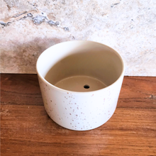 Load image into Gallery viewer, Colby Shallow flowerpot