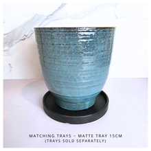 Load image into Gallery viewer, Elara Blue ceramic planter with Leaferie brand