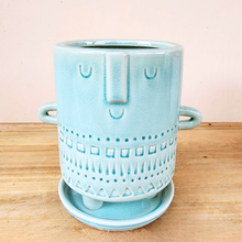 Load image into Gallery viewer, Deidre Flowerpot