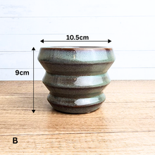 Load image into Gallery viewer, Bowee Flowerpot