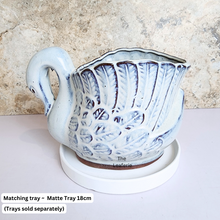 Load image into Gallery viewer, The Leaferie Garcon duck pot. ceramic material