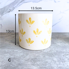 Load image into Gallery viewer, Romy Flowerpot (3 sizes)