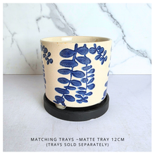 Load image into Gallery viewer, Althea planter with blue leaf pattern on a white background, featuring the brand 'LEAFERIE'.