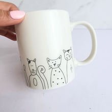 Load image into Gallery viewer, the Leaferie olivier series 5 . coffee cup and mug cat motif