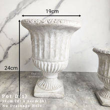 Load image into Gallery viewer, The Leaferie As-is august 24. 12 items