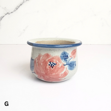 Load image into Gallery viewer, the Leferie petit allegra serie 5. 7 designs floral succulent pot