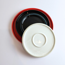 Load image into Gallery viewer, The Leaferie Glossy tray. 4 colours base plate. 5 sizes.